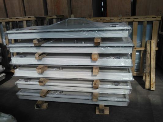 البضائع الخطرة رول على السفن البحرية أبواب مقاومة للحريق وسماكة 8MM مزود